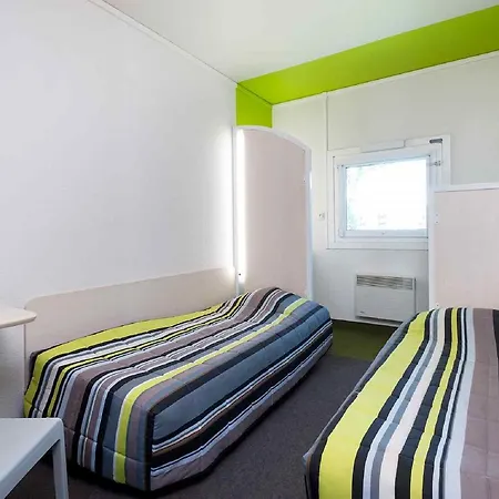 Hotell Unisotel Ex F1 2*