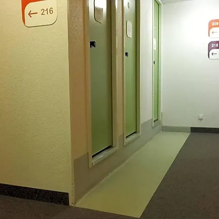 Otel Unisotel Ex F1