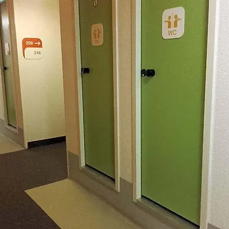 Otel Unisotel Ex F1 2*