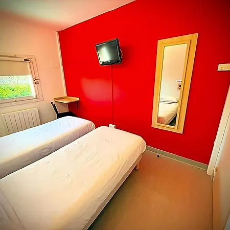 Unisotel Ex F1 Otel