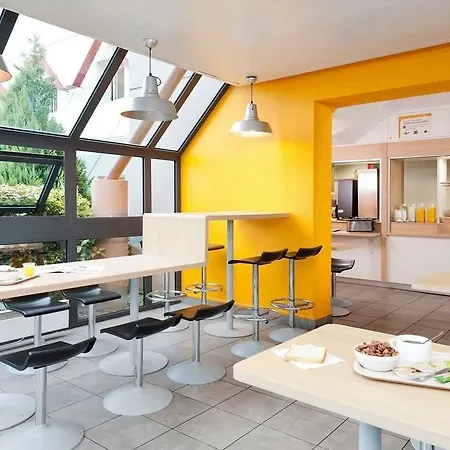 Unisotel Ex F1 Montauban