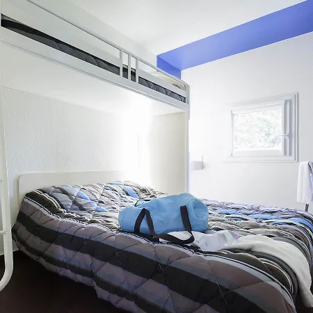 Hotel Unisotel Ex F1 Montauban